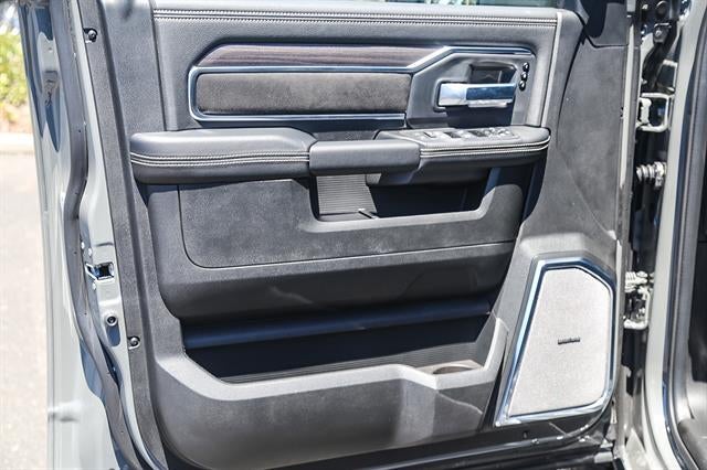 2026 RAM Ram 3500 RAM 3500 LARAMIE MEGA CAB 4X4 6'4' BOX
