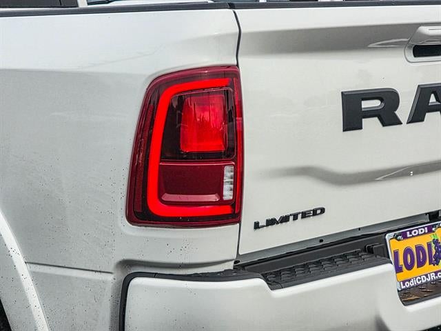 2026 RAM Ram 3500 RAM 3500 LIMITED MEGA CAB 4X4 6'4' BOX