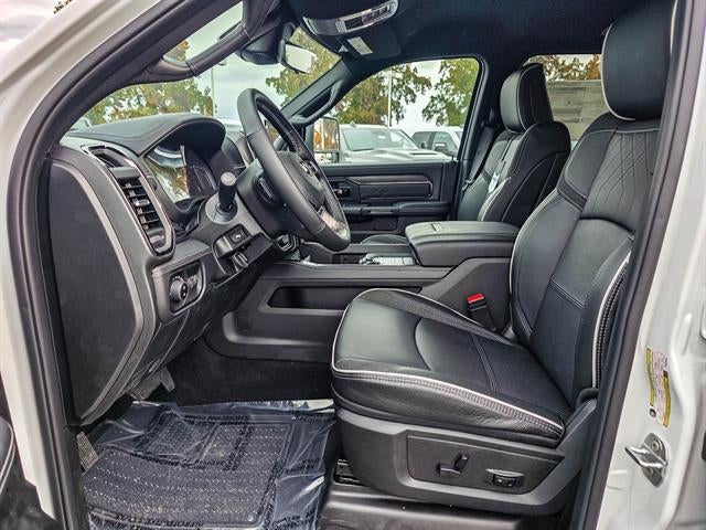 2026 RAM Ram 3500 RAM 3500 LIMITED MEGA CAB 4X4 6'4' BOX