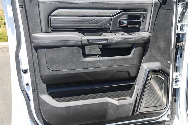 2026 RAM Ram 3500 RAM 3500 LIMITED MEGA CAB 4X4 6'4' BOX