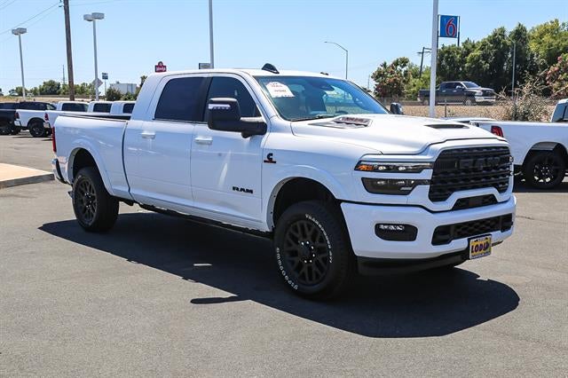2026 RAM Ram 3500 RAM 3500 LIMITED MEGA CAB 4X4 6'4' BOX