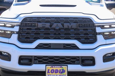 2026 RAM Ram 3500 RAM 3500 LIMITED MEGA CAB 4X4 6'4' BOX
