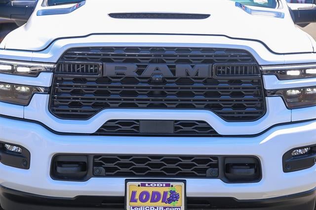 2026 RAM Ram 3500 RAM 3500 LIMITED MEGA CAB 4X4 6'4' BOX