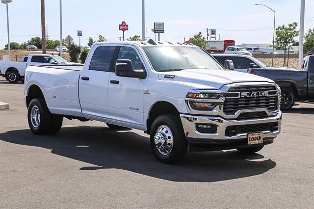 2026 RAM Ram 3500 RAM 3500 BIG HORN CREW CAB 4X4 8' BOX