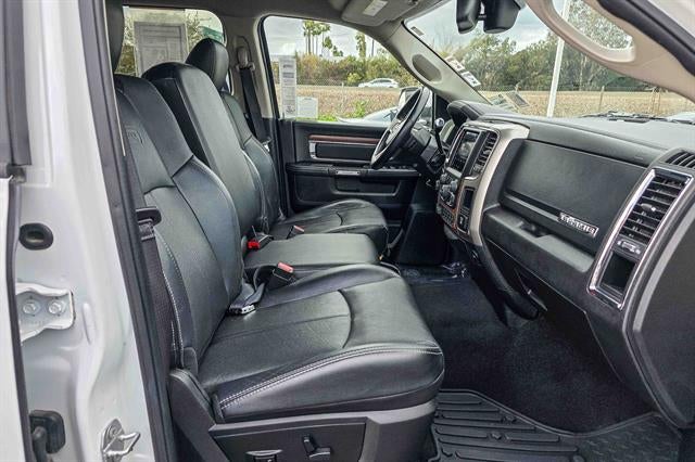 2018 RAM 3500 Laramie Mega Cab 4x4 6'4' Box