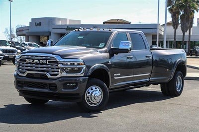 2026 RAM Ram 3500 RAM 3500 LIMITED CREW CAB 4X4 8' BOX