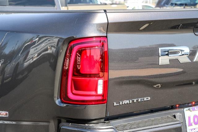 2026 RAM Ram 3500 RAM 3500 LIMITED CREW CAB 4X4 8' BOX