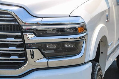 2025 RAM Ram 3500 RAM 3500 LIMITED CREW CAB 4X4 8' BOX