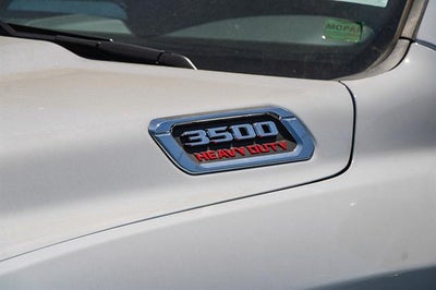 2025 RAM Ram 3500 RAM 3500 LIMITED CREW CAB 4X4 8' BOX