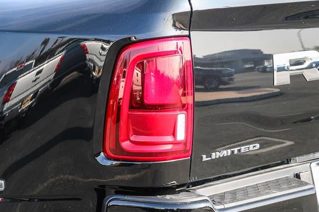 2026 RAM Ram 3500 RAM 3500 LIMITED CREW CAB 4X4 8' BOX