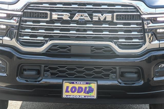 2026 RAM Ram 3500 RAM 3500 LIMITED CREW CAB 4X4 8' BOX