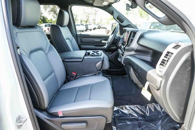 2026 RAM Ram 1500 RAM 1500 TRADESMAN CREW CAB 4X2 5'7' BOX