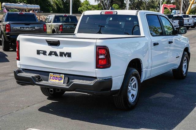 2026 RAM Ram 1500 RAM 1500 TRADESMAN CREW CAB 4X2 5'7' BOX