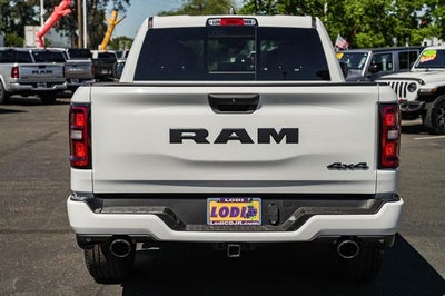 2026 RAM Ram 1500 RAM 1500 EXPRESS CREW CAB 4X4 5'7' BOX