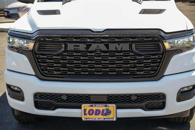 2026 RAM Ram 1500 RAM 1500 EXPRESS CREW CAB 4X4 5'7' BOX