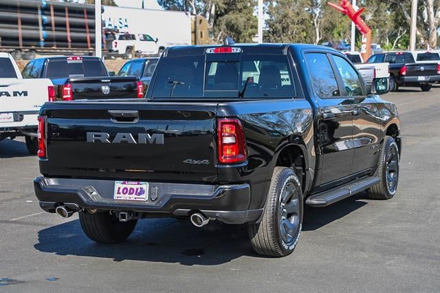 2026 RAM Ram 1500 RAM 1500 EXPRESS CREW CAB 4X4 5'7' BOX