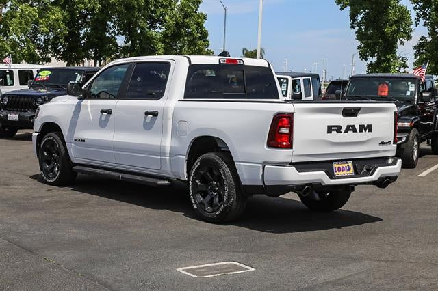 2026 RAM Ram 1500 RAM 1500 EXPRESS CREW CAB 4X4 5'7' BOX