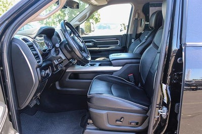 2022 RAM 2500 Laramie Crew Cab 4x2 6'4' Box