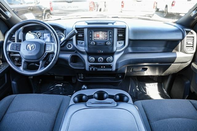 2022 RAM 2500 Tradesman Crew Cab 4x4 6'4' Box