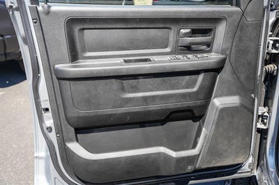 2022 RAM 2500 Tradesman Crew Cab 4x4 6'4' Box