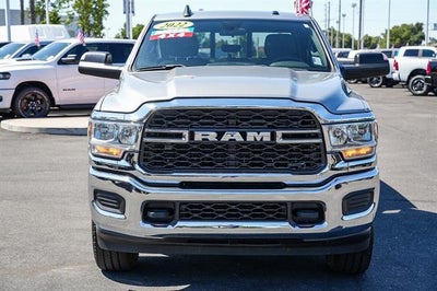2022 RAM 2500 Tradesman Crew Cab 4x4 6'4' Box