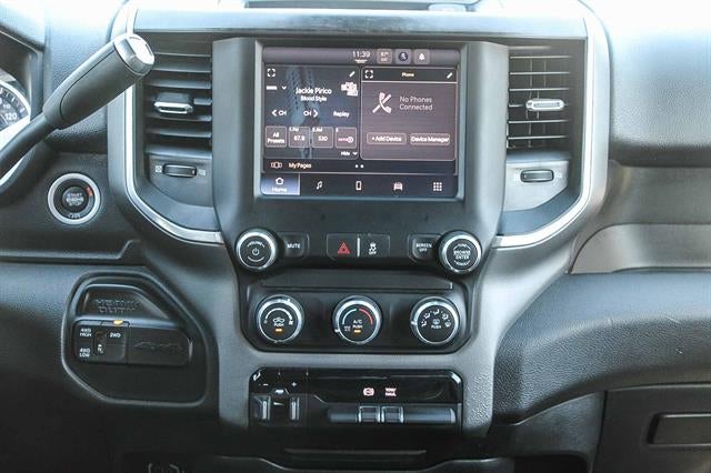 2022 RAM 2500 Big Horn Crew Cab 4x4 6'4' Box