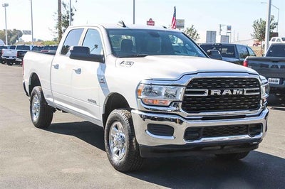 2022 RAM 2500 Big Horn Crew Cab 4x4 6'4' Box