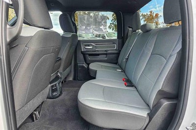 2022 RAM 2500 Big Horn Crew Cab 4x4 6'4' Box