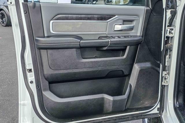 2022 RAM 2500 Big Horn Crew Cab 4x4 6'4' Box