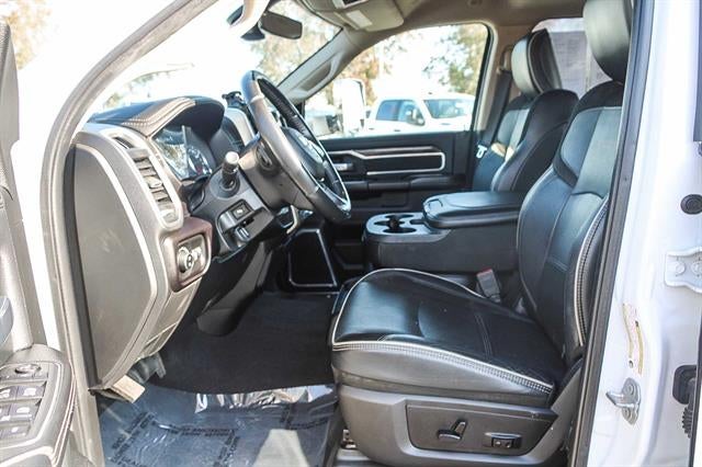 2020 RAM 2500 Laramie Crew Cab 4X4 6'4' Box