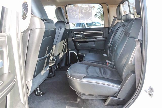 2020 RAM 2500 Laramie Crew Cab 4X4 6'4' Box