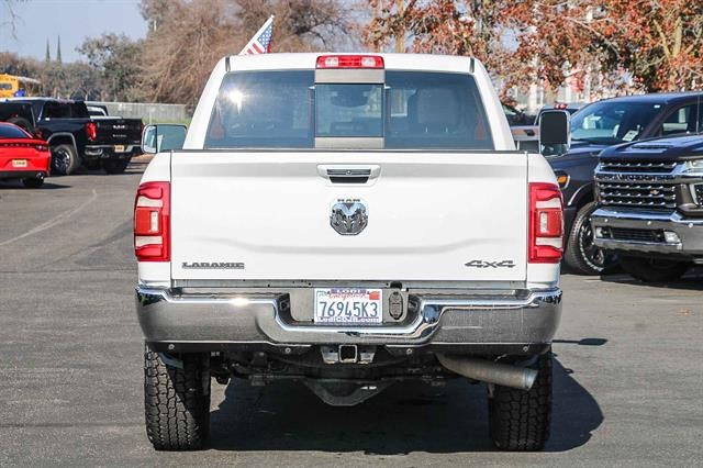 2020 RAM 2500 Laramie Crew Cab 4X4 6'4' Box