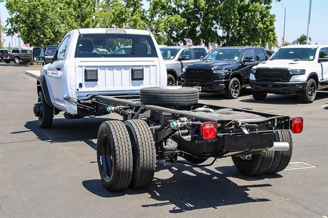 2025 RAM Ram 5500 Chassis Cab RAM 5500 TRADESMAN CHASSIS REGULAR CAB 4X4 120' CA