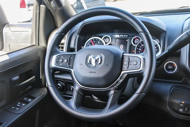 2026 RAM Ram 5500 Chassis Cab RAM 5500 TRADESMAN CHASSIS CREW CAB 4X4 84' CA