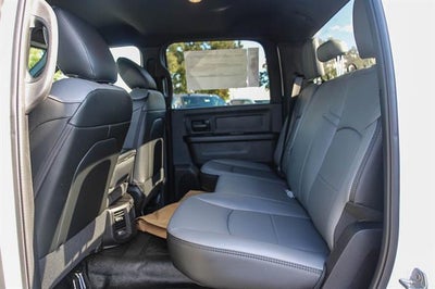 2026 RAM Ram 5500 Chassis Cab RAM 5500 TRADESMAN CHASSIS CREW CAB 4X4 84' CA