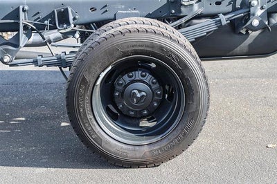 2026 RAM Ram 5500 Chassis Cab RAM 5500 TRADESMAN CHASSIS CREW CAB 4X4 84' CA