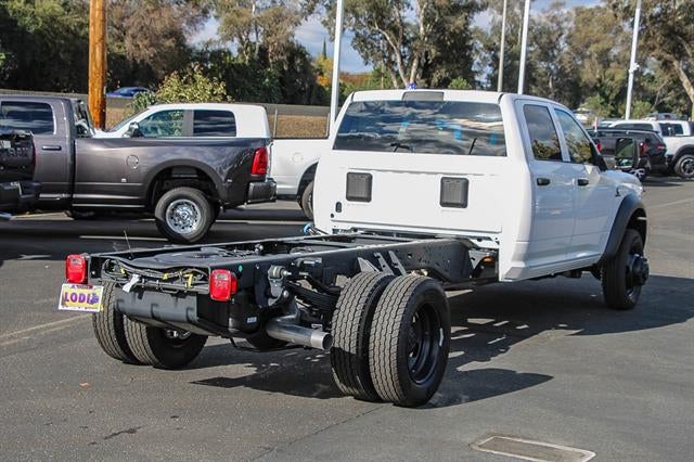 2026 RAM Ram 5500 Chassis Cab RAM 5500 TRADESMAN CHASSIS CREW CAB 4X4 84' CA