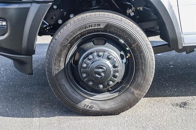 2026 RAM Ram 5500 Chassis Cab RAM 5500 TRADESMAN CHASSIS CREW CAB 4X4 84' CA