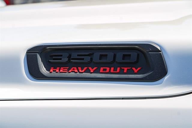 2025 RAM Ram 3500 Chassis Cab RAM 3500 TRADESMAN CHASSIS REGULAR CAB 4X4 60' CA