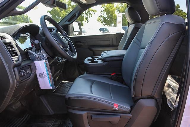 2025 RAM Ram 3500 Chassis Cab RAM 3500 TRADESMAN CHASSIS REGULAR CAB 4X4 60' CA