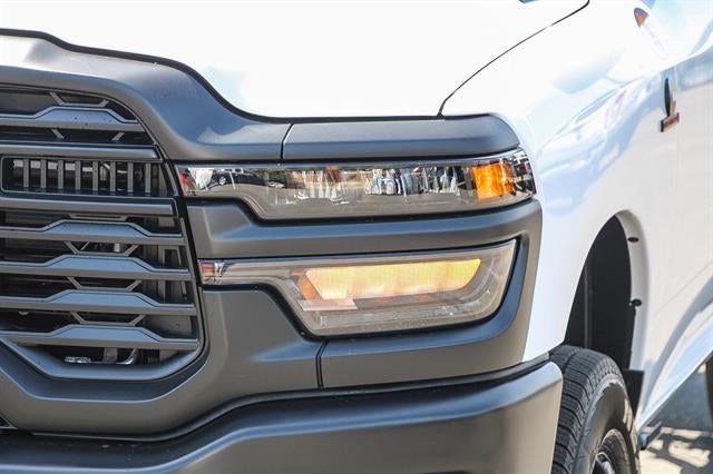 2025 RAM Ram 3500 Chassis Cab RAM 3500 TRADESMAN CHASSIS REGULAR CAB 4X4 60' CA