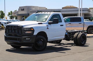 2025 RAM Ram 3500 Chassis Cab RAM 3500 TRADESMAN CHASSIS REGULAR CAB 4X4 60' CA