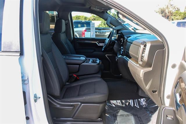 2023 Chevrolet Silverado 1500 4WD Crew Cab Standard Bed LT