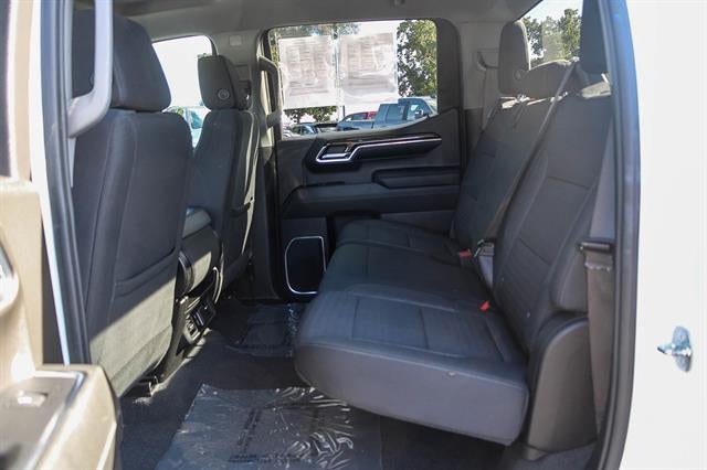 2023 Chevrolet Silverado 1500 4WD Crew Cab Standard Bed LT