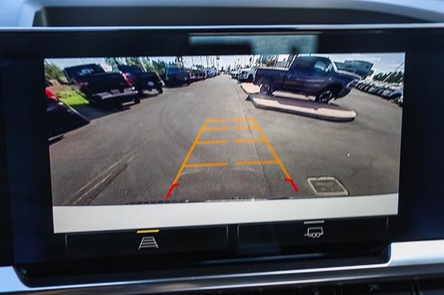 2023 Chevrolet Silverado 1500 4WD Crew Cab Standard Bed LT