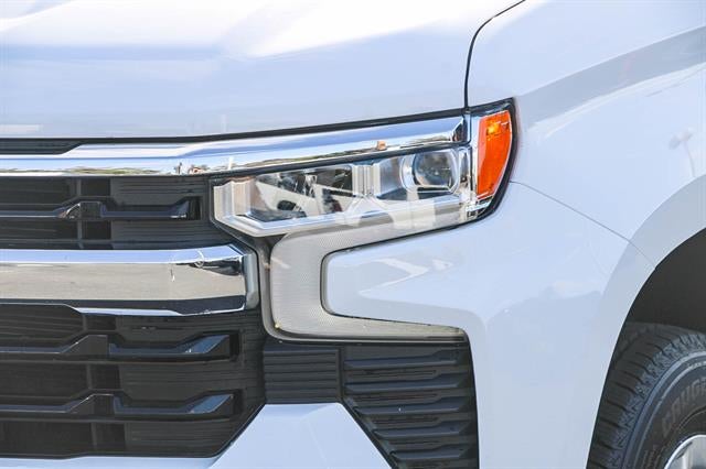 2023 Chevrolet Silverado 1500 4WD Crew Cab Standard Bed LT