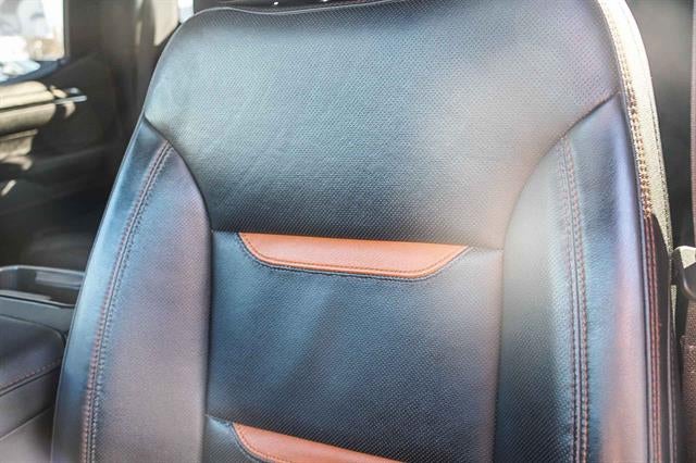 2025 GMC Sierra 1500 4WD Crew Cab Short Box AT4