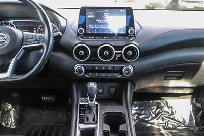 2022 Nissan Sentra SV Xtronic CVT