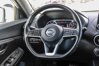 2022 Nissan Sentra SV Xtronic CVT