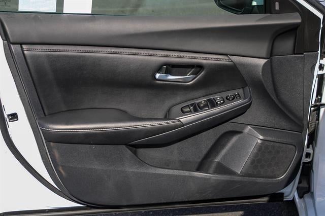 2022 Nissan Sentra SV Xtronic CVT